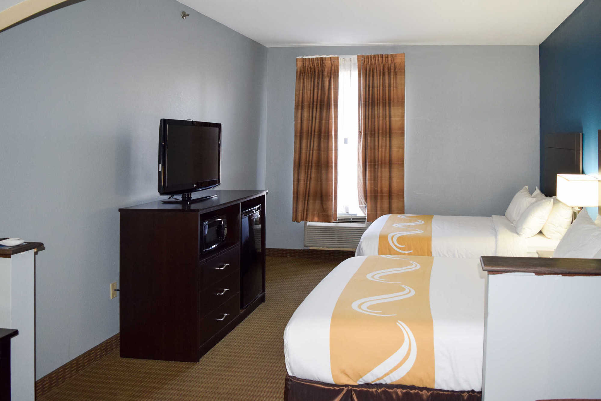 Quality Suites Maumelle - Little Rock Nw Room photo
